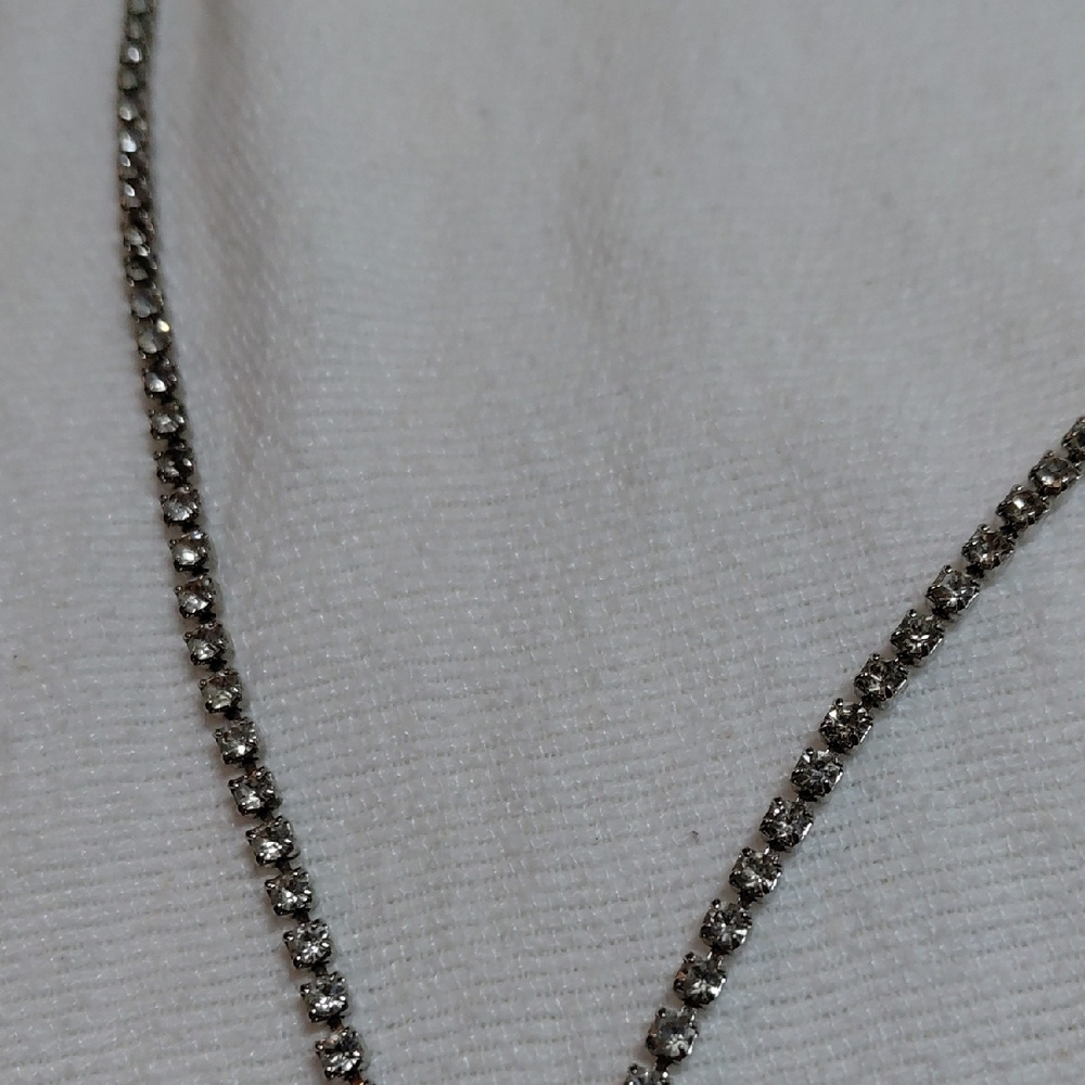 Vintage Silver Necklace with Crystal Accents - Picture 4 of 5